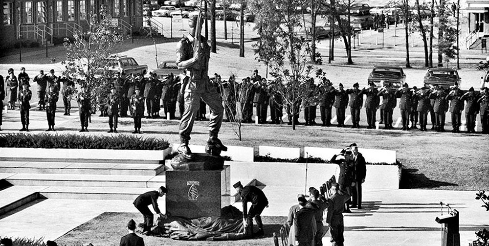 The Special Forces statue, ‘Bronze Bruce,’ was installed on the President John F. Kennedy Plaza on 26 November 1969.