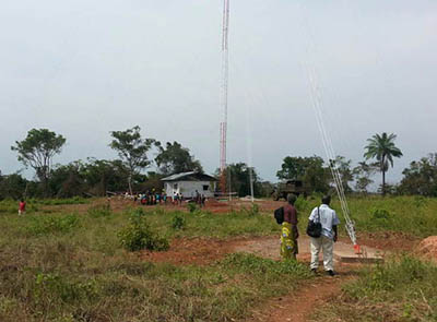 A view of the radio station and antenna in Djema months after installation.