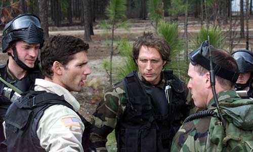 Coster-Waldau, Bana, and Fichtner take a break with their SF trainers at Fort Bragg.