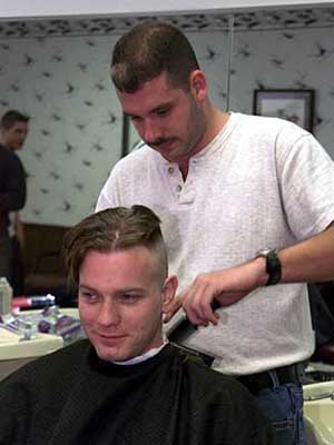 Ewan MacGregor receiving 'high and tight' Ranger haircut