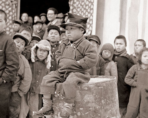 COL Munske provided support to thousands of Korean orphans.