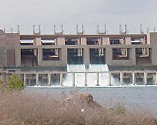 The multilevel Hadithah Dam complex houses six large generators and six turbines, which provide electricity to the surrounding region
