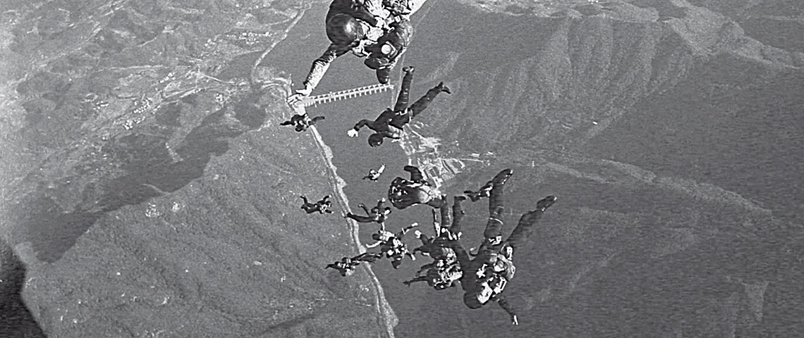 SFDK and ROKA Special Forces free falling in Korea.