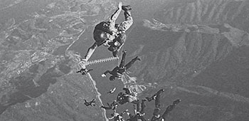 SFDK and ROKA Special Forces free falling in Korea