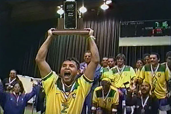 El Salvador wins the world championship again in 1988 and 1989.