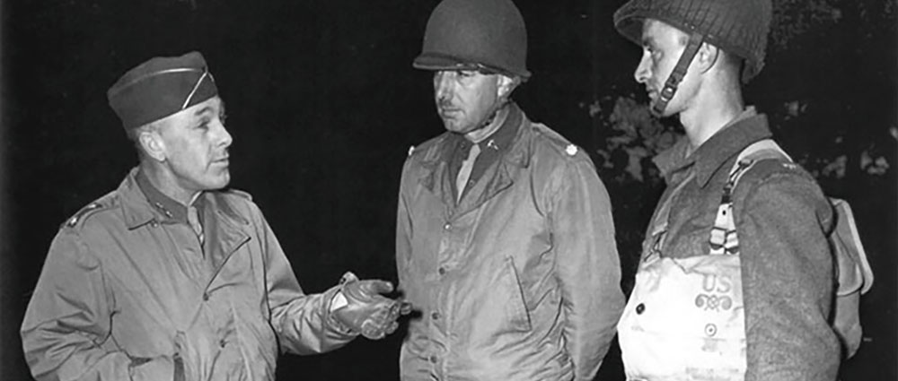 Major Randolph Milholland, commanding officer of the 29th Ranger Battalion (Provisional), with Major General Leonard Gerow, commanding general of the 29th Infantry Division, in June 1943. Unlike the other Rangers, the 29th Rangers wore the paratrooper “jump boots” even though they were not on airborne status.