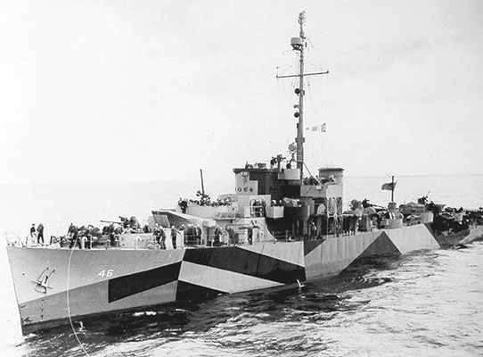 USS Bisbee in Yokosuka, Japan, September–October 1950, before its transfer to the Colombian Navy as the Capitán Tono.