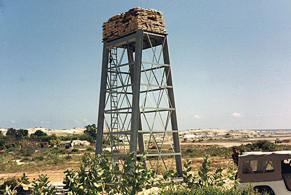 An observation position in the vicinity of Mogadishu airport.