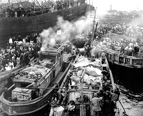 Refugees fleeing the North Korean advance in 1950 flooded into South Korean harbors. The sheer density of the population meant that an outbreak of virulent disease had the potential of creating an epidemic medical disaster.