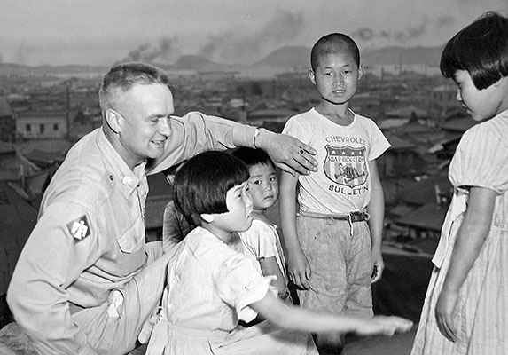 Korean orphans drew the sympathy of American GIs.