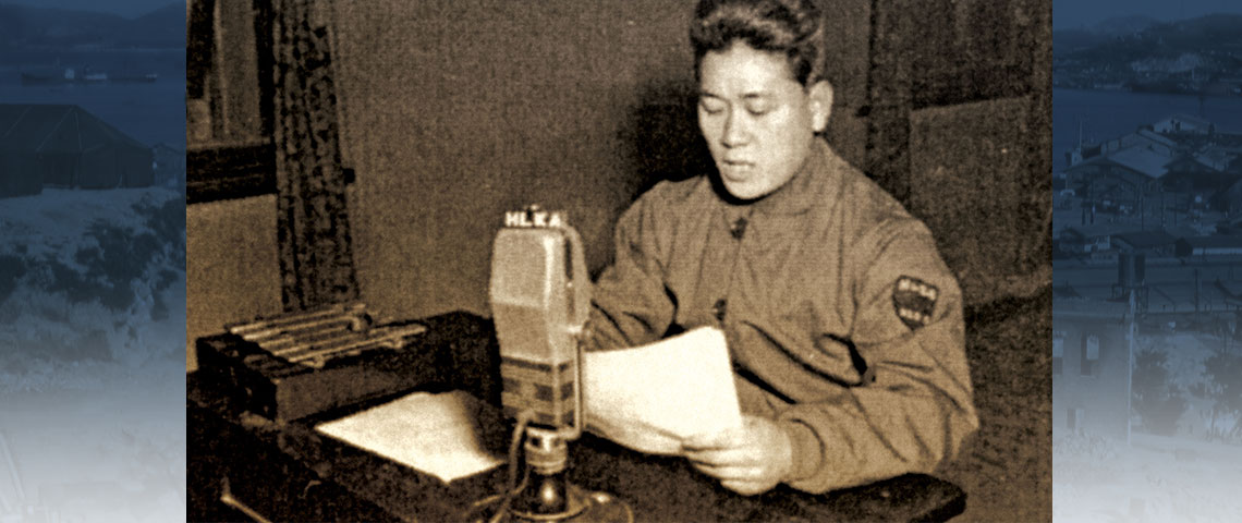Former radio sportscaster Yun Chul Sung became the “Voice of Philosophy” commentator for Radio Pusan.