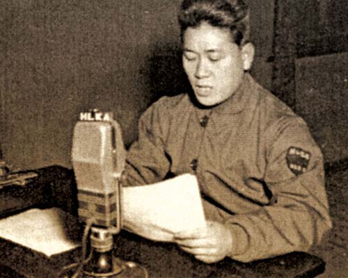 Former radio sportscaster Yun Chul Sung became the &ldquo;Voice of Philosophy&rdquo; commentator for Radio Pusan.