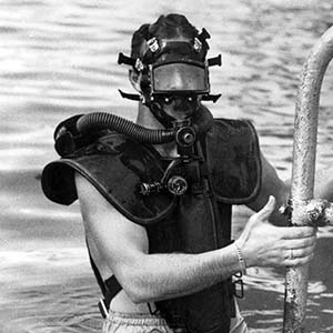 Swimmer John Booth, USCG, Lt. Jg. Pool 1947. Photo for USN Diving Manual